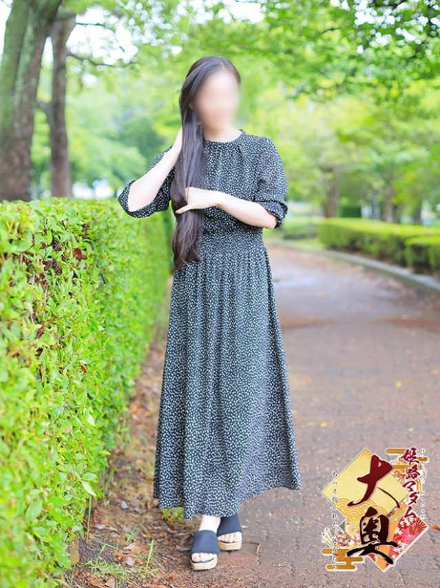 高見杏奈(たかみあんな)(姫路マダム大奥)