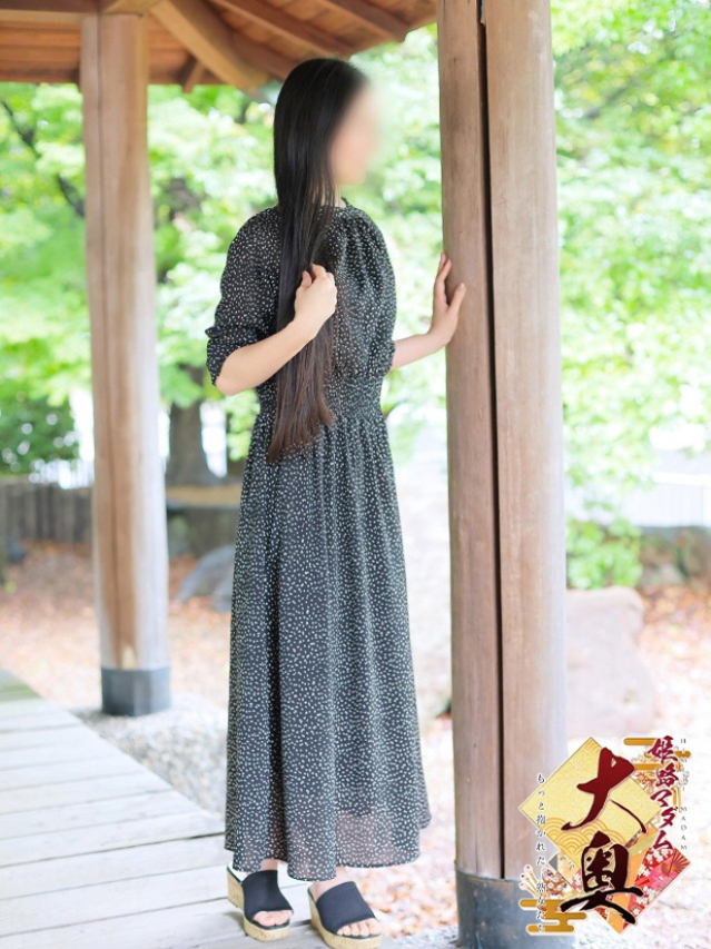 高見杏奈(たかみあんな)(姫路マダム大奥)