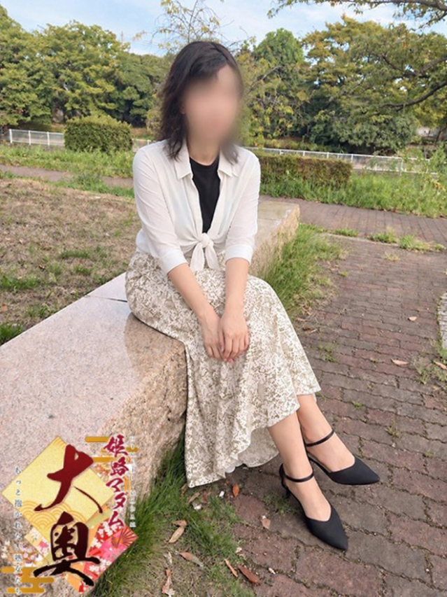 浅井凛音(あさいりんね)（姫路マダム大奥）
