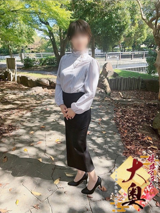 成瀬叶羽(なるせかなは)(姫路マダム大奥)
