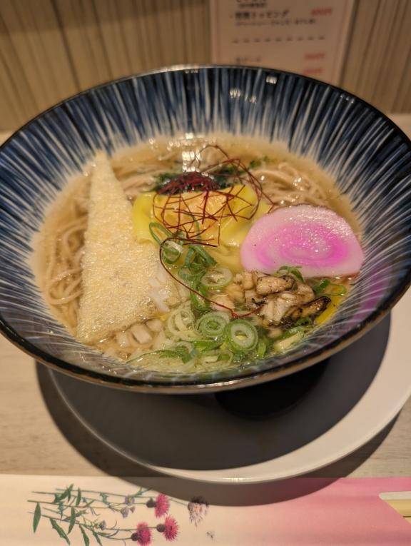 ランチ🍜鯛出汁🎶愛媛クリア塩ラーメン💓