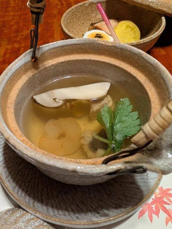 お宿の夕食(*^^*)💓土瓶蒸し、しみじみ旨い