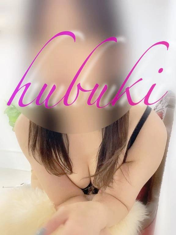 ♥️次回22日出勤です♥️