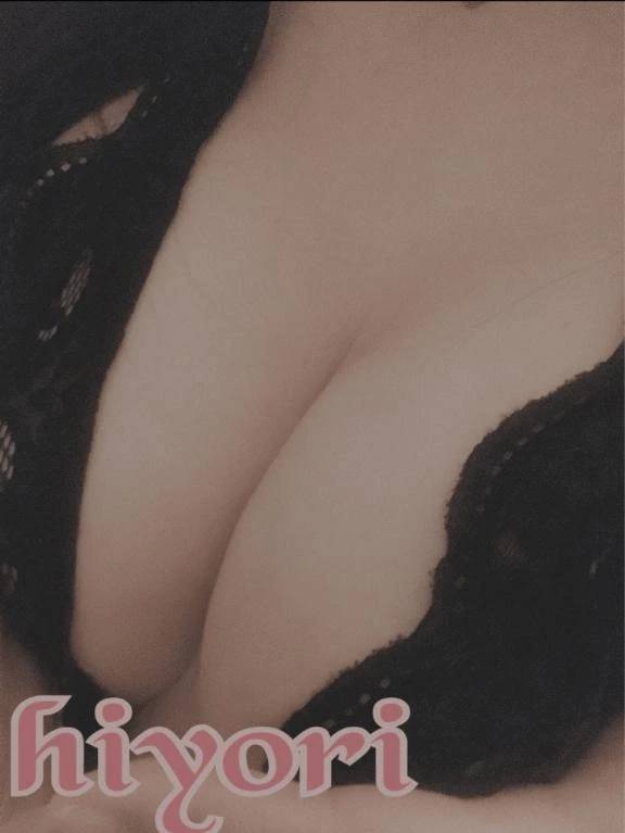 ひよりさん（いけない奥さん）