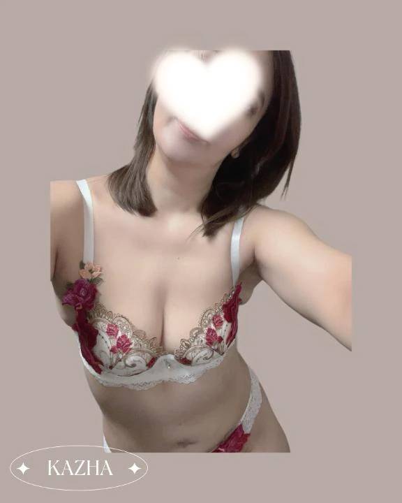 1時間早く17時から出勤してます💓💓