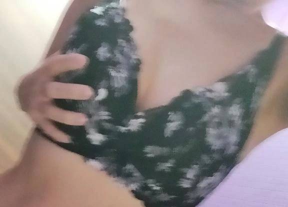 おっぱい見たくて💓