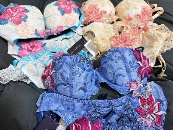 どれにする？👙