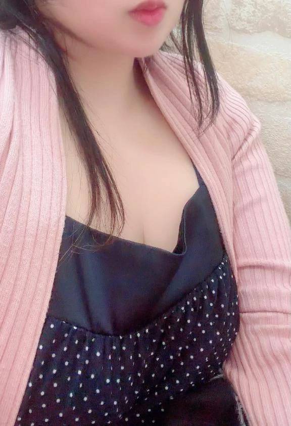 どこのホクロが1番Hですかね🤔