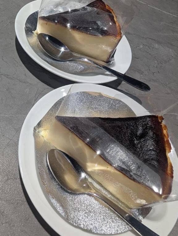 めちゃうまバスクチーズケーキ🍰