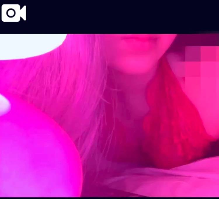 【🔞動画】べろんべろん💗長い舌💗