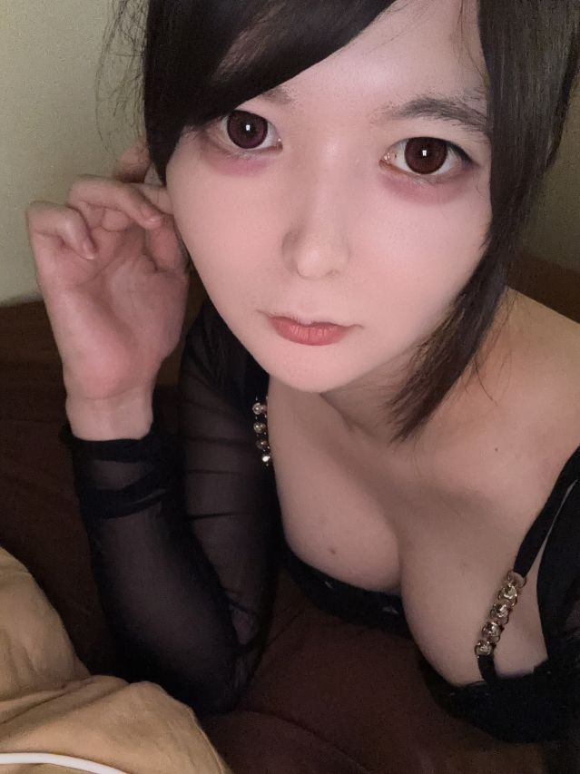 ニューハーフAV女優霜月みぞれ(姫路デリバリーヘルスJJ)