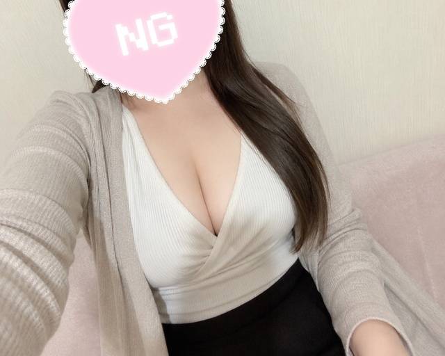夜のお誘い待ってます🌙