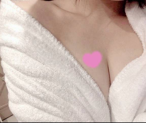 ハートの際どい部分に触れると、濡れちゃう？！