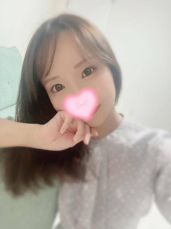 出勤しました?癒されたいお兄様すぐ飛んでくよん??♀?