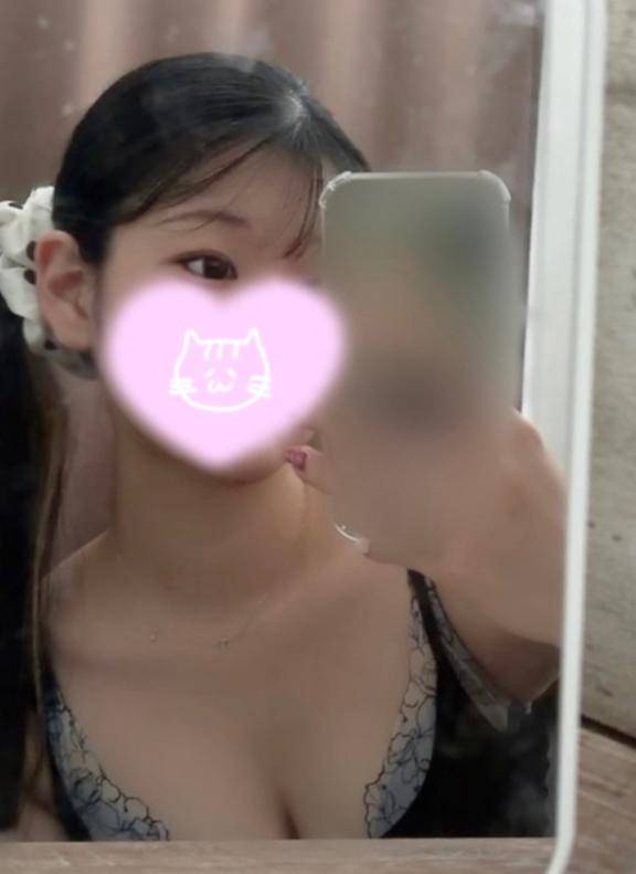 今日は何食べる(*???*)