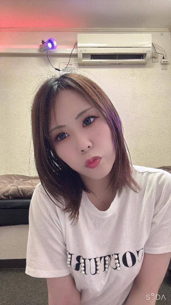 しゅっ( ^-^)⊃≡