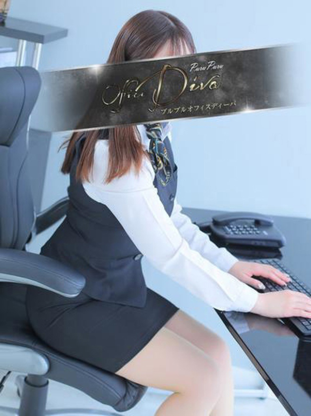 城山 葵（PuruPuru OfficeDiva）