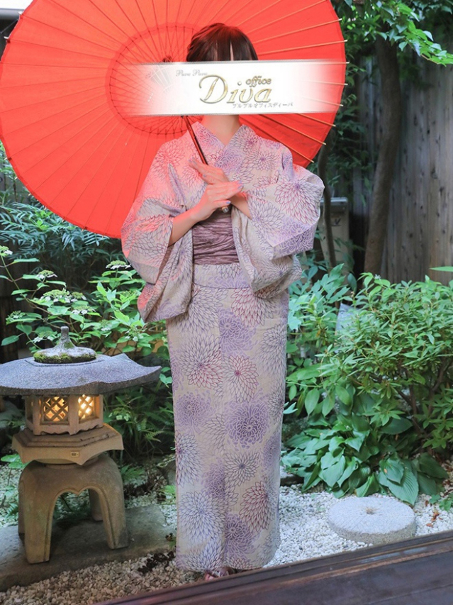 山口 萌（PuruPuru OfficeDiva）