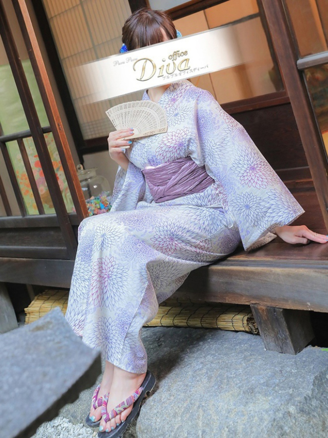 山口 萌（PuruPuru OfficeDiva）