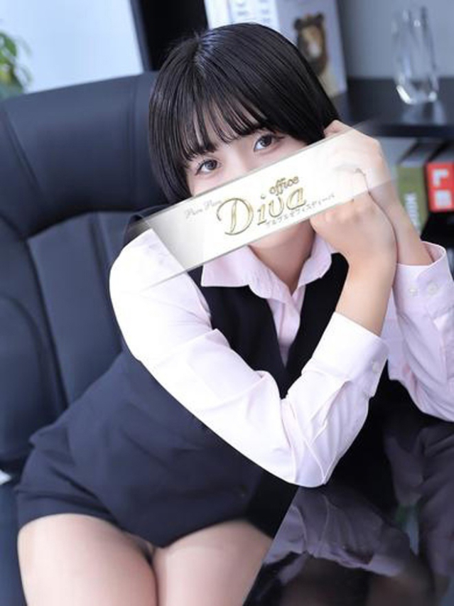 今宵 ほのか（PuruPuru OfficeDiva）