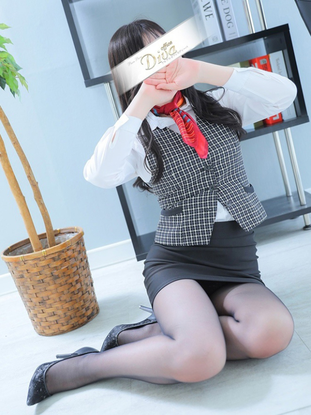 栗山 愛瑠(PuruPuru OfficeDiva)