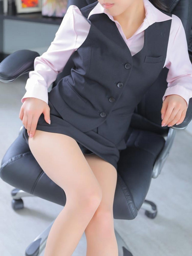岬 ゆうか(PuruPuru OfficeDiva)