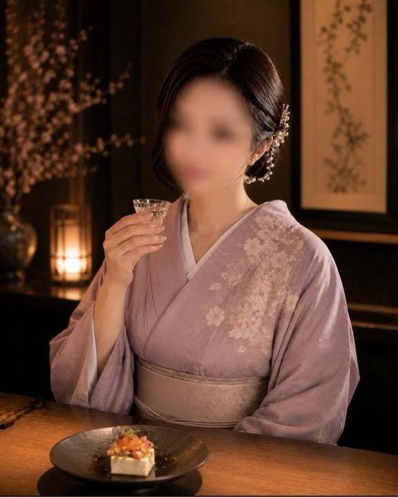 南條まりあ