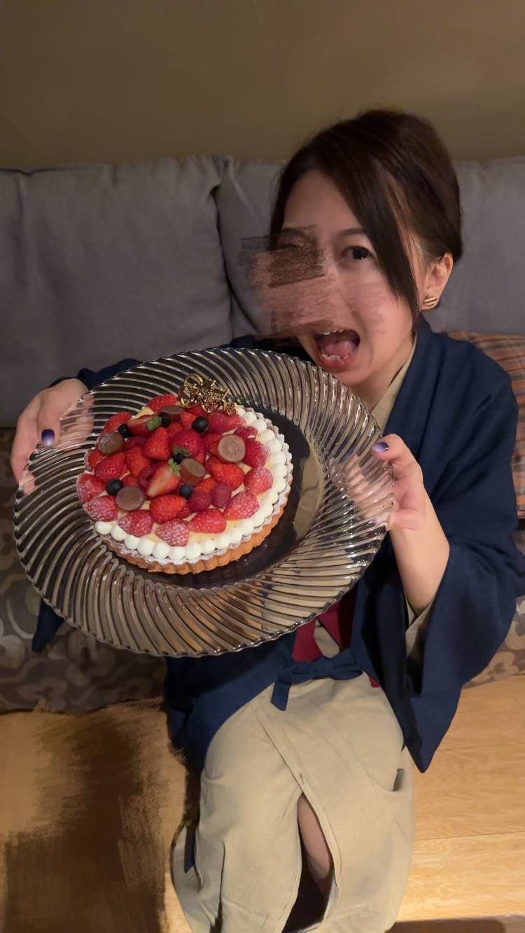 赤いケーキが好き♥️