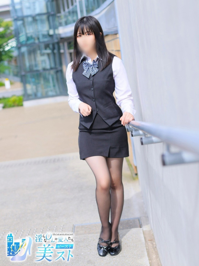 島本未来(しまもとみらい)（淫らなOLの愛人たち 美スト(ビースト)）
