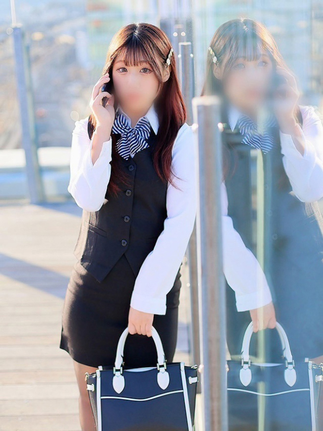 山崎華恋(やまさきかれん)（淫らなOLの愛人たち 美スト(ビースト)）