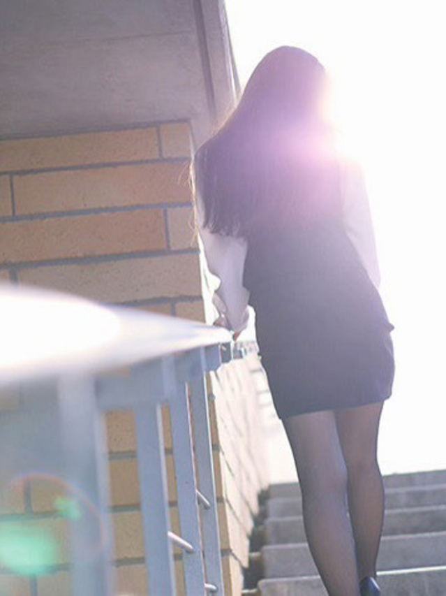 五十嵐心(いがらしこころ)（淫らなOLの愛人たち 美スト(ビースト)）