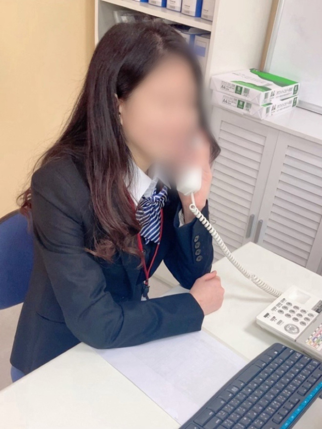 北山紫音(きたやましおん)（淫らなOLの愛人たち 美スト(ビースト)）