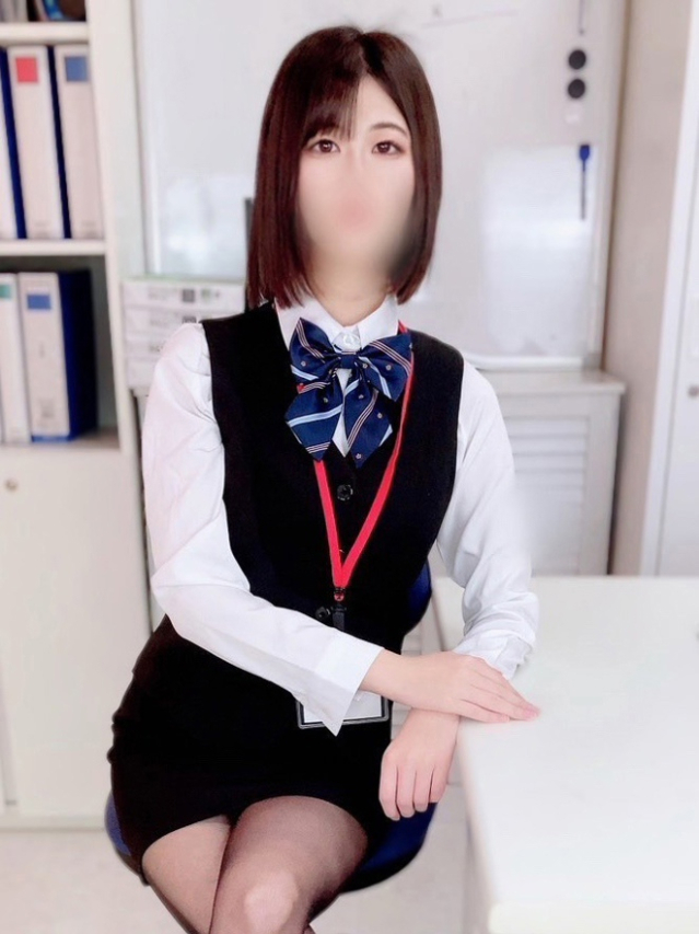 岩本莉緒(いわもとりお)(淫らなOLの愛人たち 美スト(ビースト))