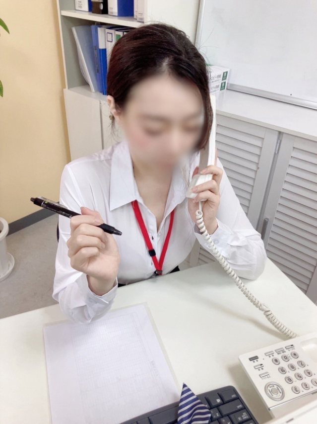 永瀬有希(ながせゆき)（淫らなOLの愛人たち 美スト(ビースト)）