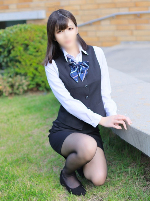 岩田美紅(いわたみく)（オプション無料！！ハレンチOL倶楽部）