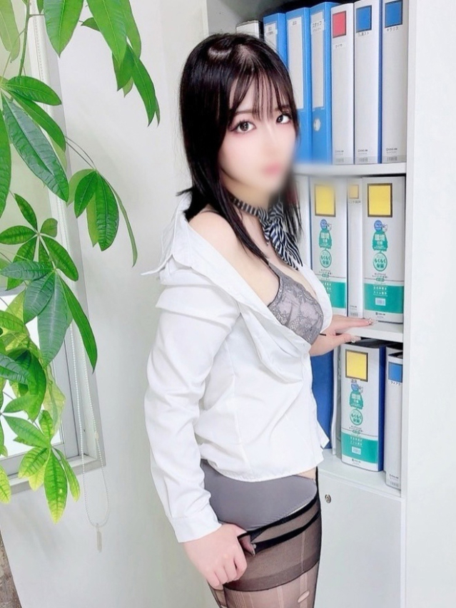 板野羽衣華(いたのういか)（オプション無料！！ハレンチOL倶楽部）