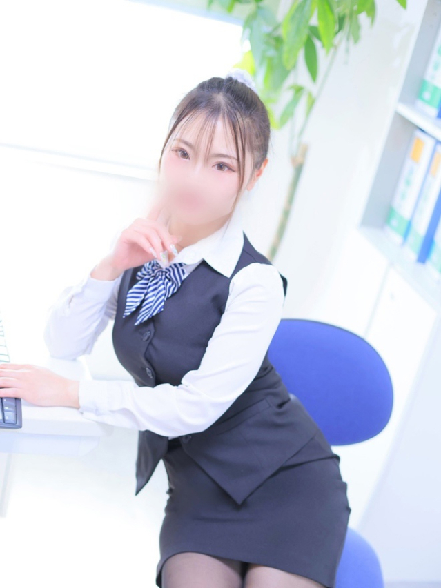 舞咲詩織(まいさきしおり)（オプション無料！！ハレンチOL倶楽部）