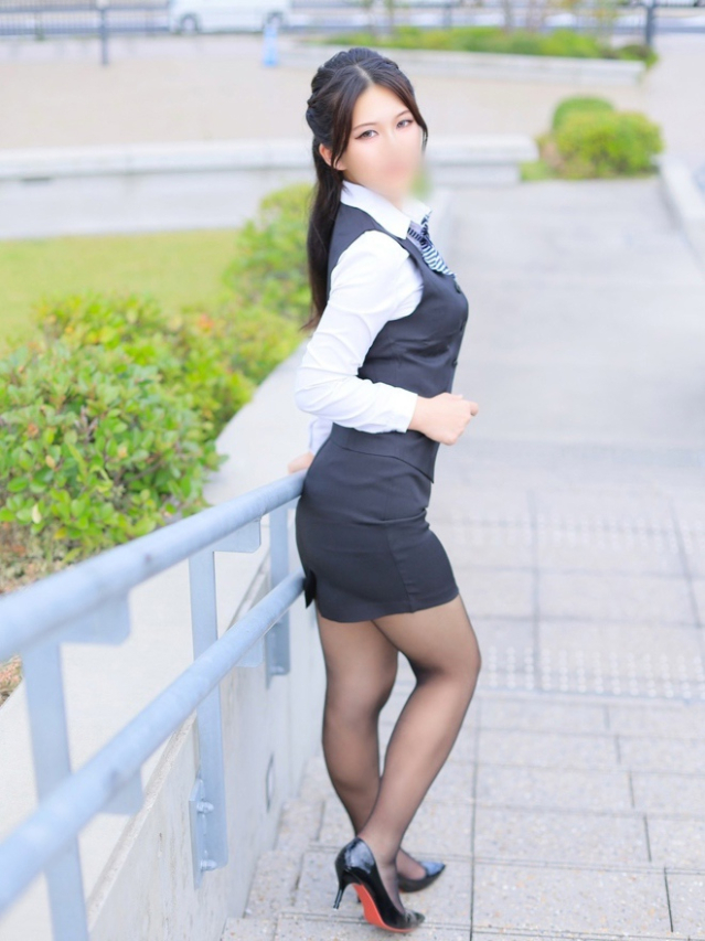 小池凜々花(こいけりりか)（オプション無料！！ハレンチOL倶楽部）