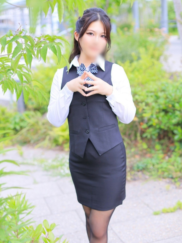 小池凜々花(こいけりりか)（オプション無料！！ハレンチOL倶楽部）