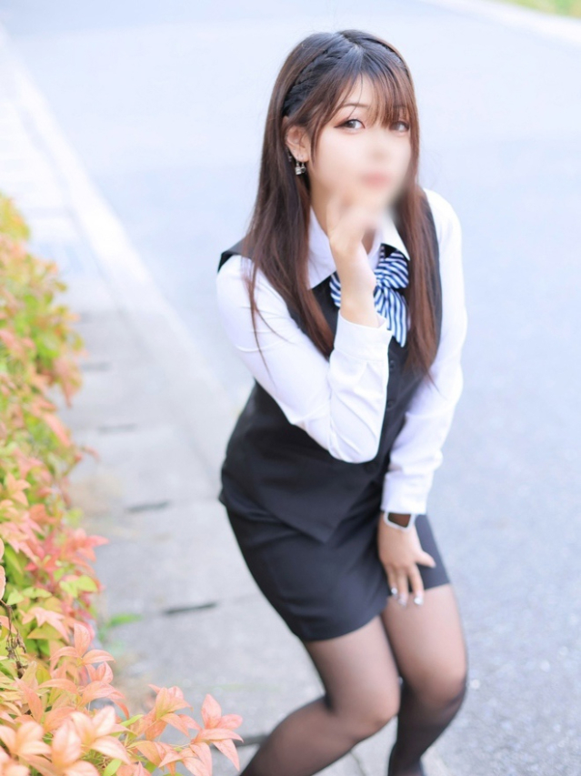 倉田心菜(くらたここな)（オプション無料！！ハレンチOL倶楽部）