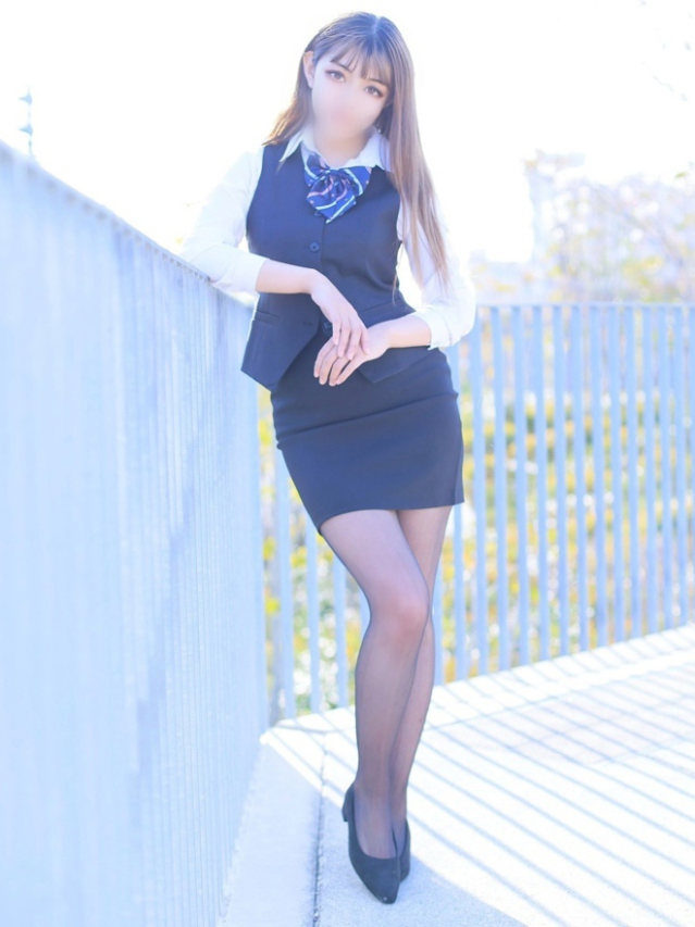 大沢陽菜（おおさわひな）（オプション無料！！ハレンチOL倶楽部）