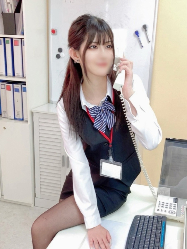 長谷川音夢(はせがわねむ)（オプション無料！！ハレンチOL倶楽部）