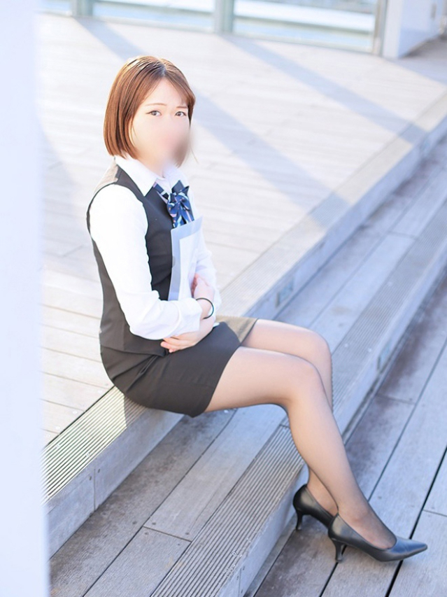 川口樹里(かわぐちじゅり)（オプション無料！！ハレンチOL倶楽部）
