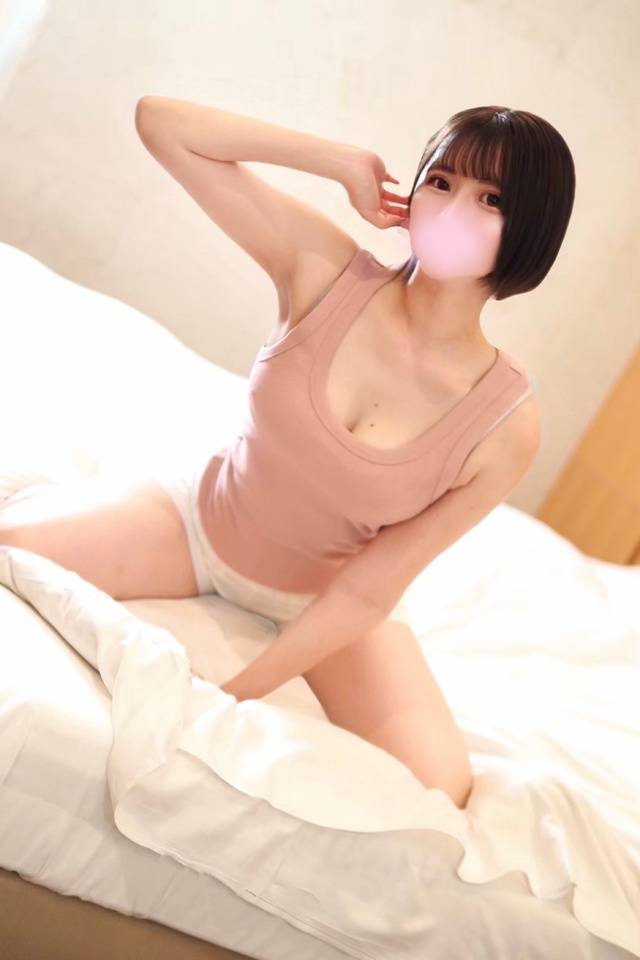 服の下は。。🤍