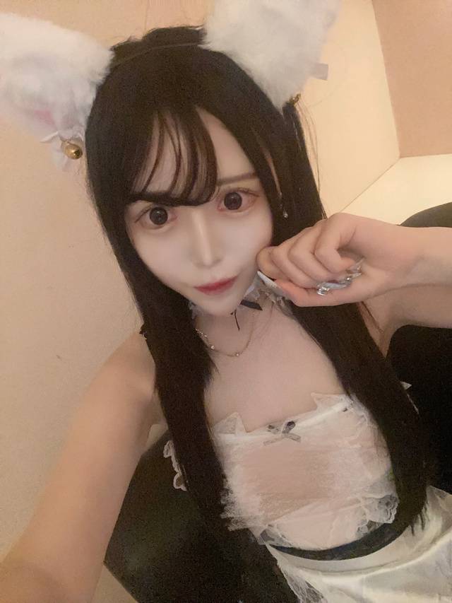 ムラムラ猫🐈‍⬛🎀