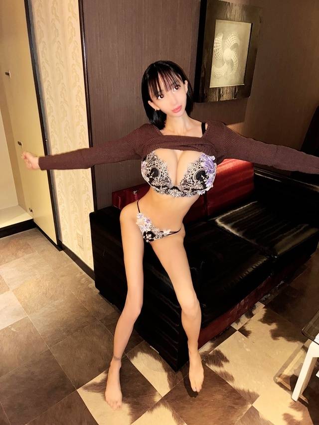 明後日10日の出勤を機にしばらく。なので御指名よろしくお願い申し上げます。😍