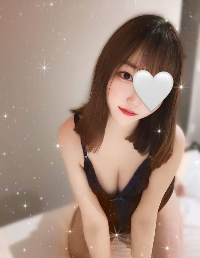 明日18時から🤍