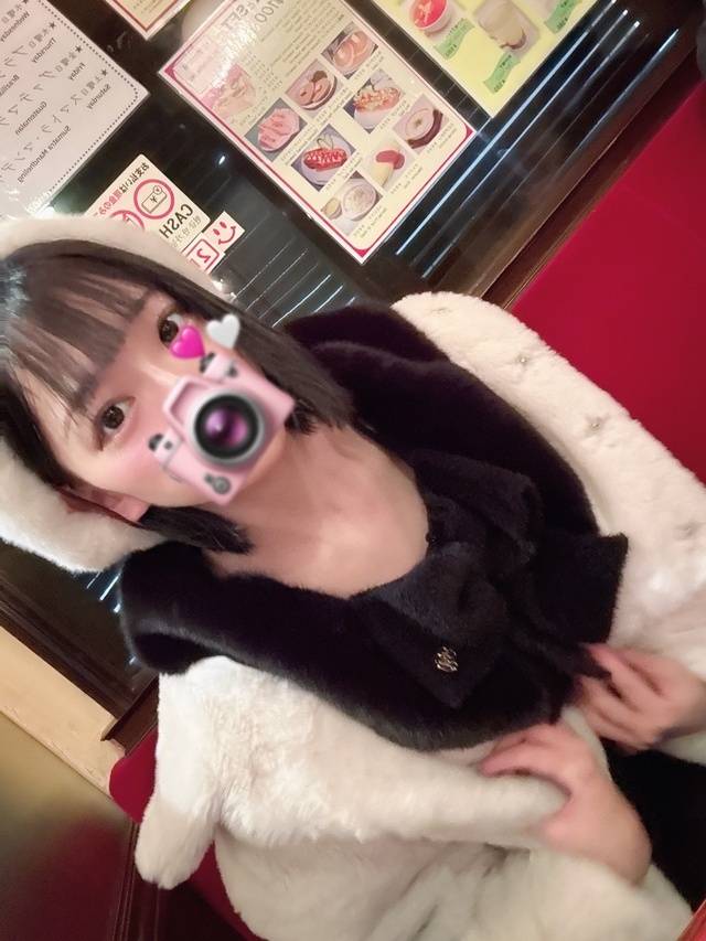 本日19時から出勤です♥