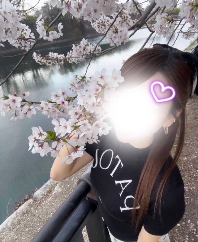 🌸