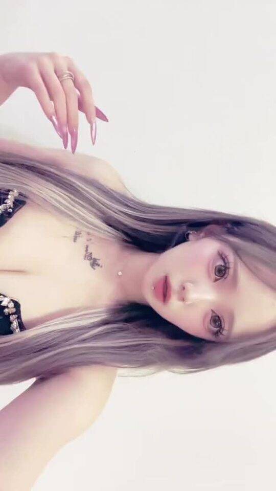 ひなとイチャイチャしよ🧏🏻‍♀️